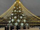 Полтора миллиона рублей потратят на демонтаж новогоднего оформления Театральной площади