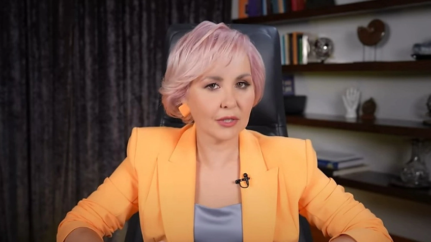 Главная картинка новости: Получат поцелуй Бога: Василиса Володина назвала 2 знака, которых ждет богатство уже после 1 января 2026 года