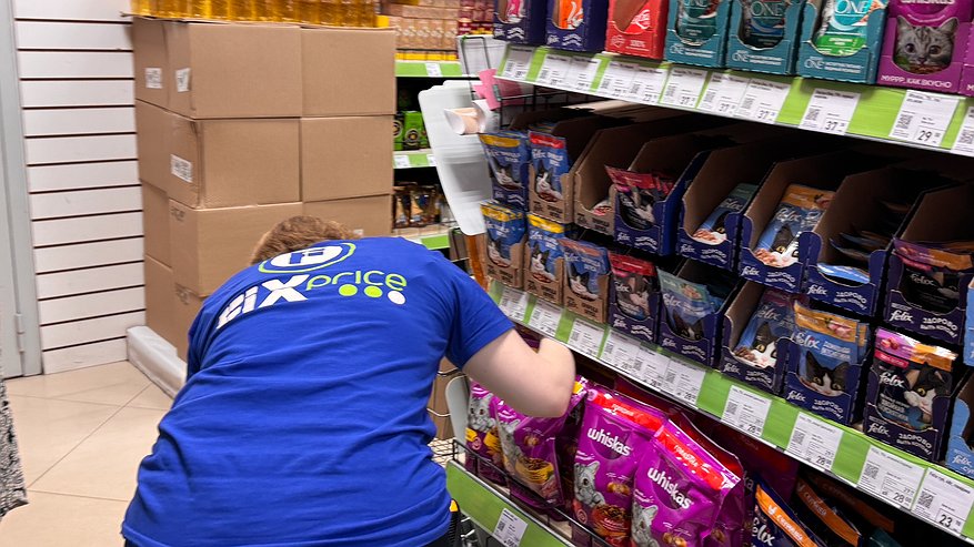 Главная картинка новости: "3 года работаю в Фикс Прайс": разоблачаю, откуда там такие низкие цены и стоит ли вообще там что-то покупать