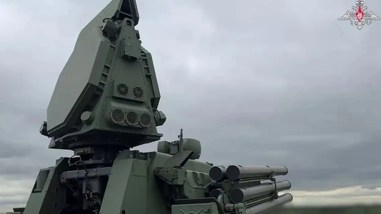 Главная картинка новости: 106 украинских беспилотников сбили над российскими регионами в ночь на 16 января