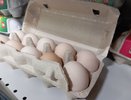 Ушлые продавцы выбирают яйца себе домой только так - запоминайте 2 приема
