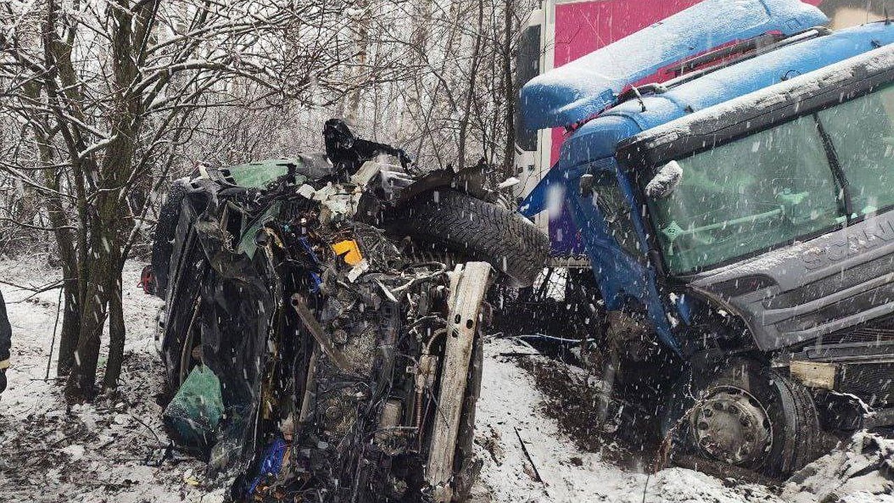 Главная картинка новости: Закончилось расследование дела о смертельном ДТП с бывшим главой кировского района