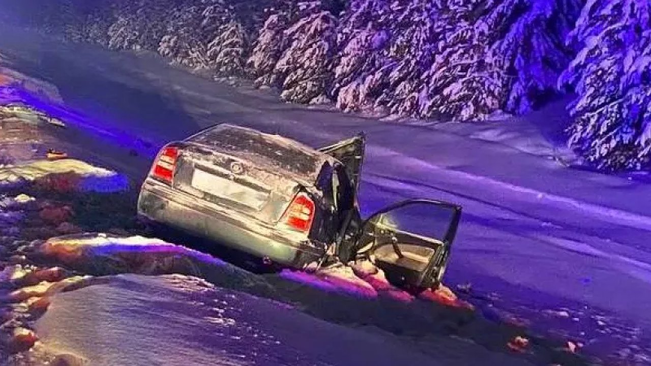Главная картинка новости: Под Кировом в массовом ДТП пострадали пять человек