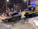 В центре Кирова водитель Mitsubishi Lancer не пропустил машину скорой помощи