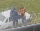 Авто в Кирове снесло забор и улетело на газон