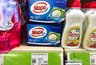 Зашла в Fix Price за мелочами, а набрала полный пакет: вот что купила для дома, стирки и кота