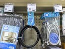Зашла в Fix Price за шлангом для душа, а ушла с полным пакетом: 7 находок от 69 ₽ — мочалки, лента-герметик и набор щёток
