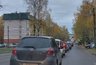 На въезде в Чистые Пруды перекрыли полосу из-за затопленной дороги