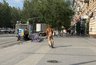"Скоро по ногам будут ездить": самокатчики выживают кировчан с тротуаров