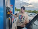 Цены на бензин хотят поднять на 2,1 рубля за литр