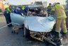 Полуживую женщину вытащили из легковушки после ДТП с фурой в Омутнинске