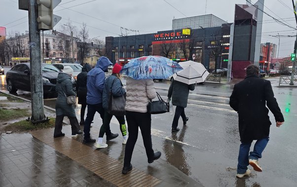 Жители высказались о переводе времени в Кирове