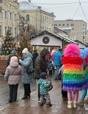 Как будем отдыхать в новогодние праздники, рассказали жителям Кирова