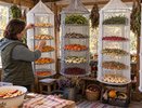 Дачники массово скупают на Ozon подвесные «небоскрёбы» для урожая: 5 этажей хранения — и кухня больше не завалена овощами