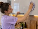 3 капли на тряпку — и шкафы на кухне блестят, как после клининга: без липкости и пыли