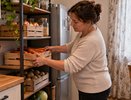 Как сохранить урожай без погреба: проверенные лайфхаки — от термокороба до двойной упаковки