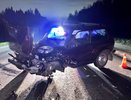 Четырех раненых из обломков машин достали после тройного ДТП под Кировом