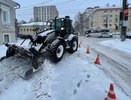 В центре Кирова экскаватор переехал женщину
