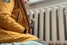 Миниатюра новости: Замерзающим жителям слободы Курочкины дают слабое отопление из-за угрозы новой аварии