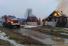 Восемь пожарных расчетов тушили дачные дома в Кировской области