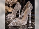 В Кирове продают хрустальные туфли с бриллиантами за 3,5 миллиона рублей