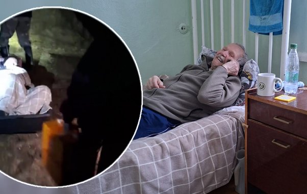 Фельдшер из Малмыжа два километра везла пациента по грязи на ледянке до больницы