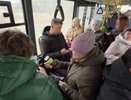 В автобусах Кирова ловят безбилетников с шести утра