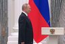 Путин наградил врача и чиновника из Кирова