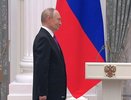 Врач и журналист из Кирова получили награду от Путина