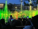 "Детям было не видно!": на лучшие места открытия фонтанов в Кирове пускали по билетам
