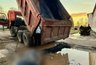 Под Кировом мужчину убило бортом самосвала на территории школы