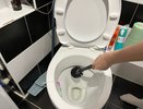 2 ложки засыпаю в унитаз перед сном: утром просыпаюсь - и даже вековые отложения смоются без ёршика
