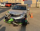 Смял авто и покалечился сам: в Кирове ребенок на мопеде влетел под иномарку