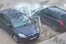 С балконов летели стекла: жуткий ураган в Кирове попал на видео