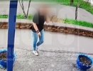 В Кирове кусок штукатурки детской школы пробил голову женщины