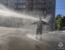 В Кирове заслуженного огнеборца проводили на пенсию водой из брандспойтов