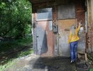 В Кирове семья с младенцем 10 лет жила в прогнившем доме