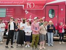 Театральный поезд с актерами поразил жителей Кирова: фоторепортаж