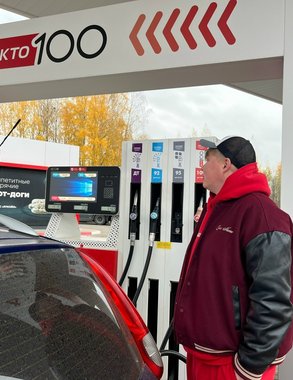 Запрет наливать бензин в канистры озадачил рыбаков и кировских дачников