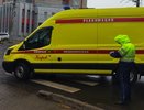 Кировчанину переломало ребра поехавшим автомобилем на стоянке