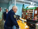 Пациенты поликлиники аплодировали стоя губернатору Соколову за критику регистратуры