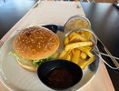 Врачи назвали 5 самых вредных продуктов, которые россияне едят почти каждый день