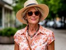 Женщина после 50: 9 вещей, которые пора выбросить из гардероба, чтобы скинуть пару десятков лет