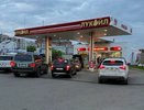 Чем помогают водителям полицейские на заправках в Кирове