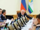 Машина губернатора Соколова 4 часа простояла в очереди за бензином