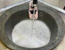 Вода в раковине будет уходить со свистом - 3 лайфхака от сантехника: ни засора, ни вони