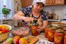 Делаю заготовки на зиму из фаршированного перца - вкус такой, что пальчики оближешь: в холода всегда выручает