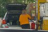 В Кировской области подешевеет бензин на 11 и 12 рублей