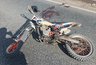 Байкер залил дорогу кровью после жесткого ДТП в Омутнинске