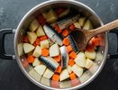 Не жарю и не запекаю: за 10 минут готовлю шикарный обед из скумбрии - рыбка выходит сочная, ароматная и совсем без масла